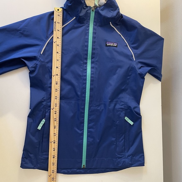 Patagonia Kids Torrentshell Rain Jacket Superior Blue Size M H2No Hooded READ - Picture 12 of 13